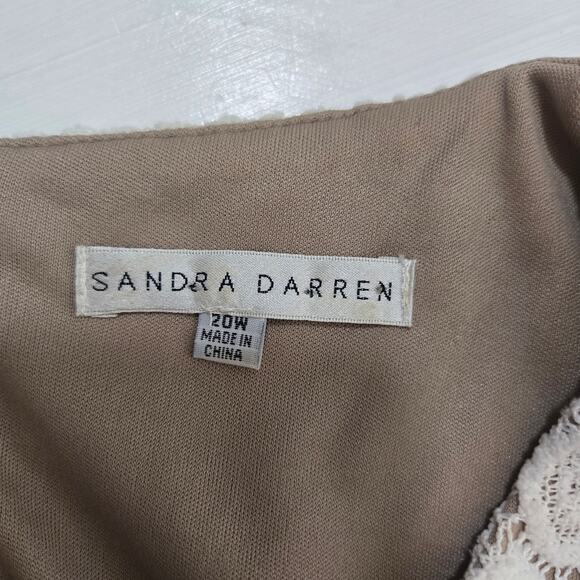 Sandra Darren Women's Sleeveless Midi Dress Pink, Tan, White Crochet  Size 20W - Picture 8 of 9